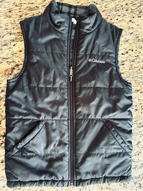 Columbia Black Quilted Insulated Vest